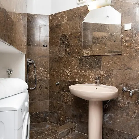 Luxury Beach With Studio House * Splitska